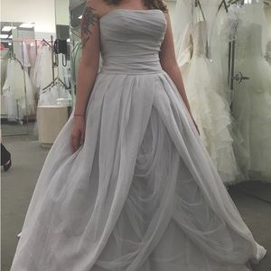 Vera Wang Wedding Dress- Color:Sterling, Size:10